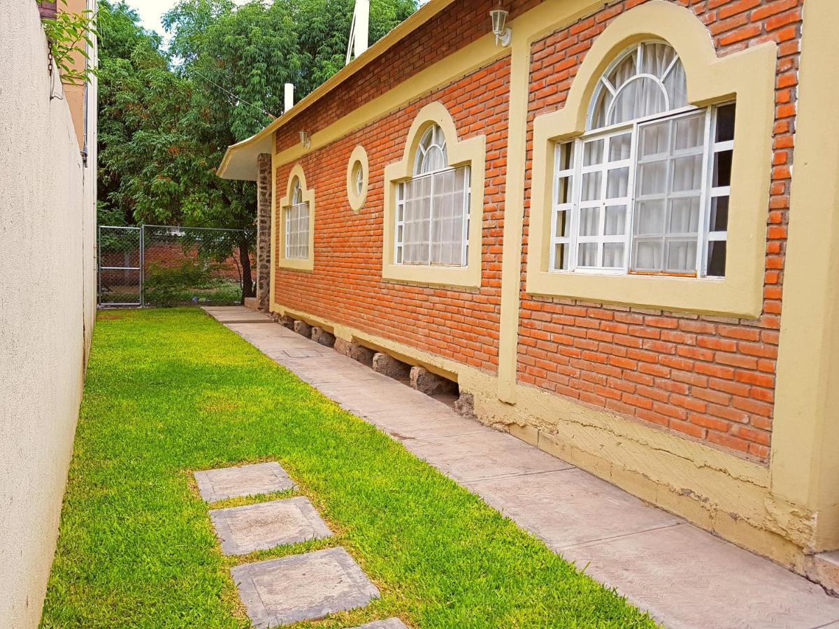 Casa Cerca De La Media Luna Villa Río Verde Exteriör bild