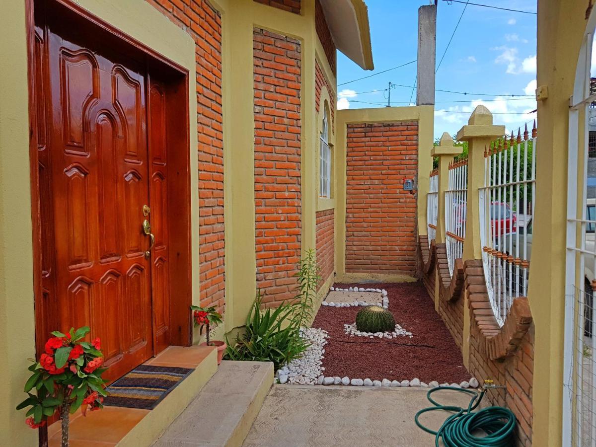 Casa Cerca De La Media Luna Villa Río Verde Exteriör bild
